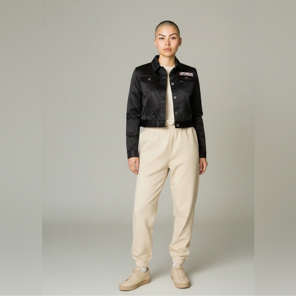 Urban outfitters Chic cropped black button front satin contemporary jacket small